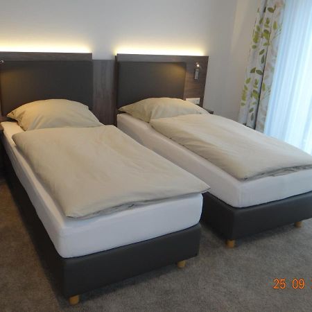 Apartmenthaus Vogel Neuhof  Buitenkant foto